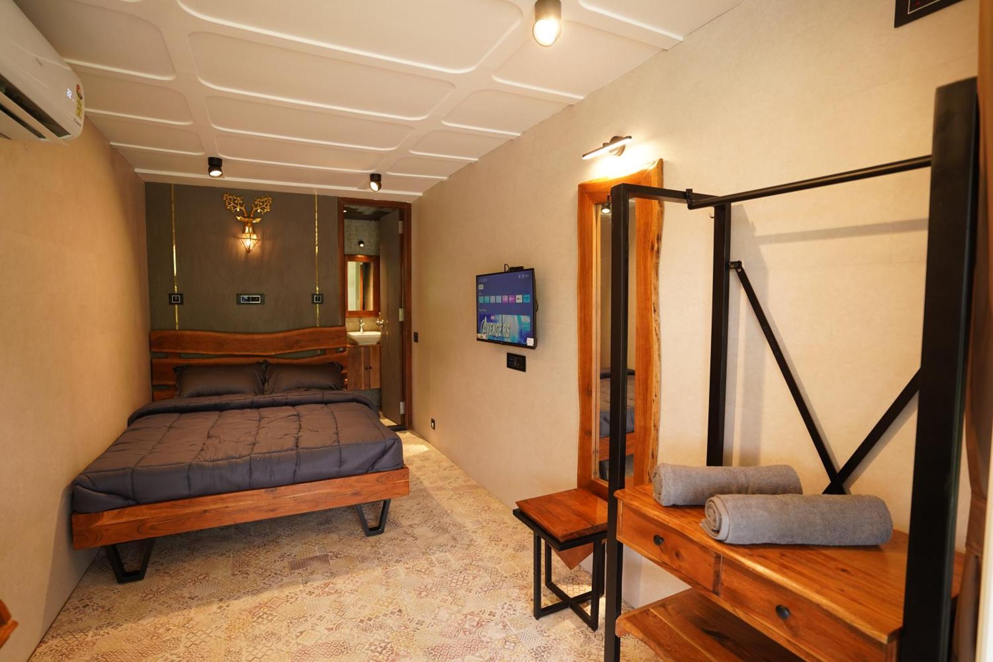ホテル The Boat Club,カルジャット エクステリア 写真